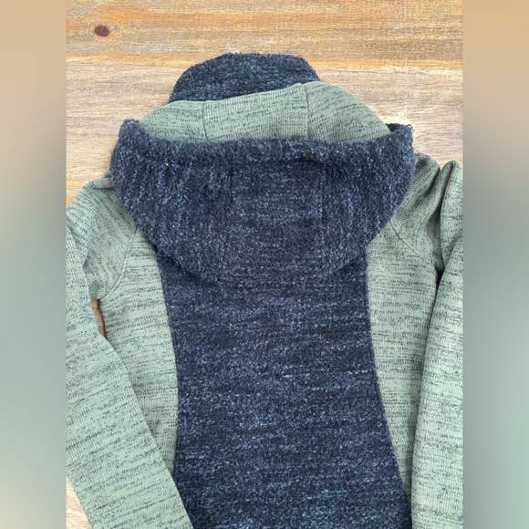 Obermeyer Ella Fleece Green and Black Zip-Up Hoodie size Small - Picture 15 of 16